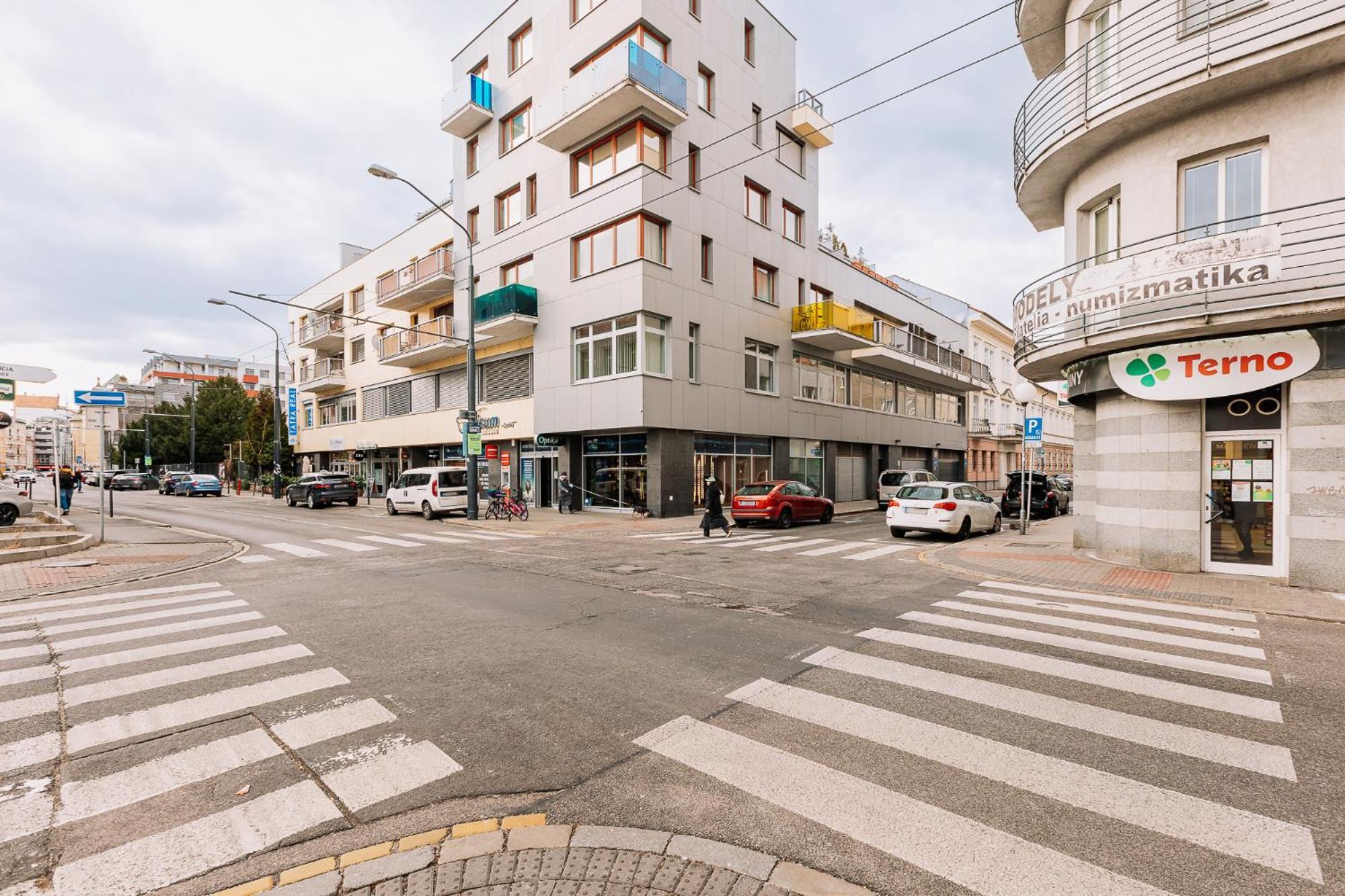 Skau Dunajska 58A Apt3 Apartment บราติสลาวา ภายนอก รูปภาพ